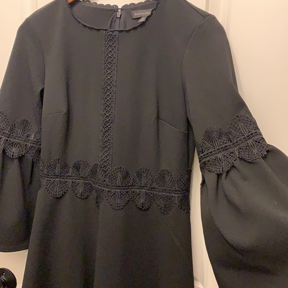 Banana Republic beautiful black dress - Picture 3 of 12